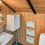 2 Bedroom Beautiful In *