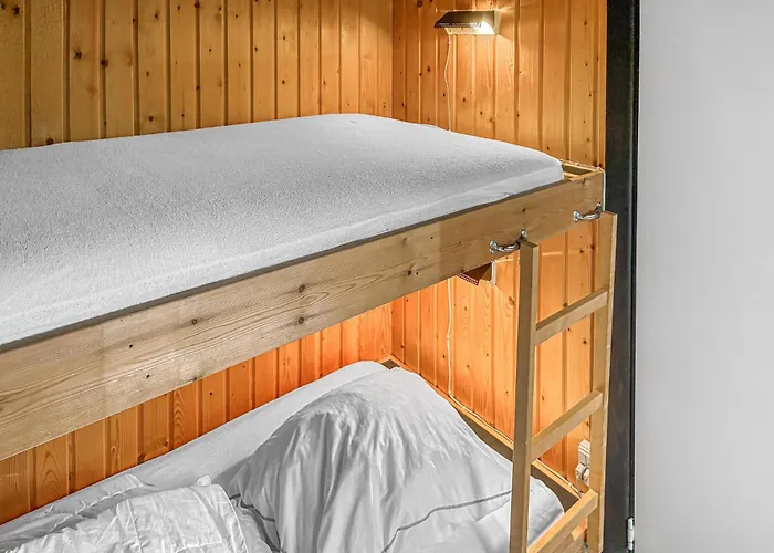 Holiday home 2 Bedroom Beautiful In Graested